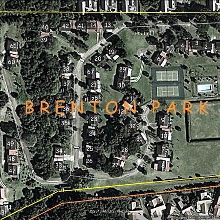 Brenton Lake Holiday Cottages 외부 사진